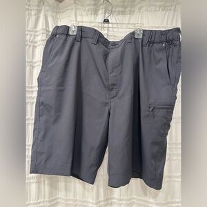 Wrangler,sides with elastic,utility and outdoor shorts in dark grey size 46 XXXL